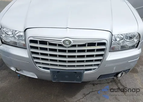 2006 Chrysler 300 Touring z USA, uszkodzony, nr VIN 2C3KA53G46H404939